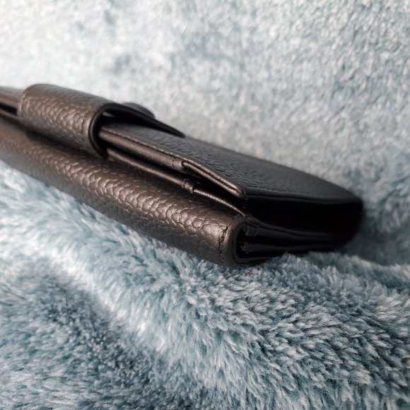 CHANEL PRICE DROP CC Monogram Bifold Wallet Black Caviar - Picture 8 of 10